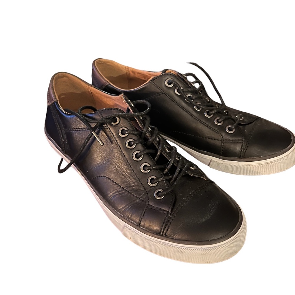 Coach black leather tennis shoes size 8.5